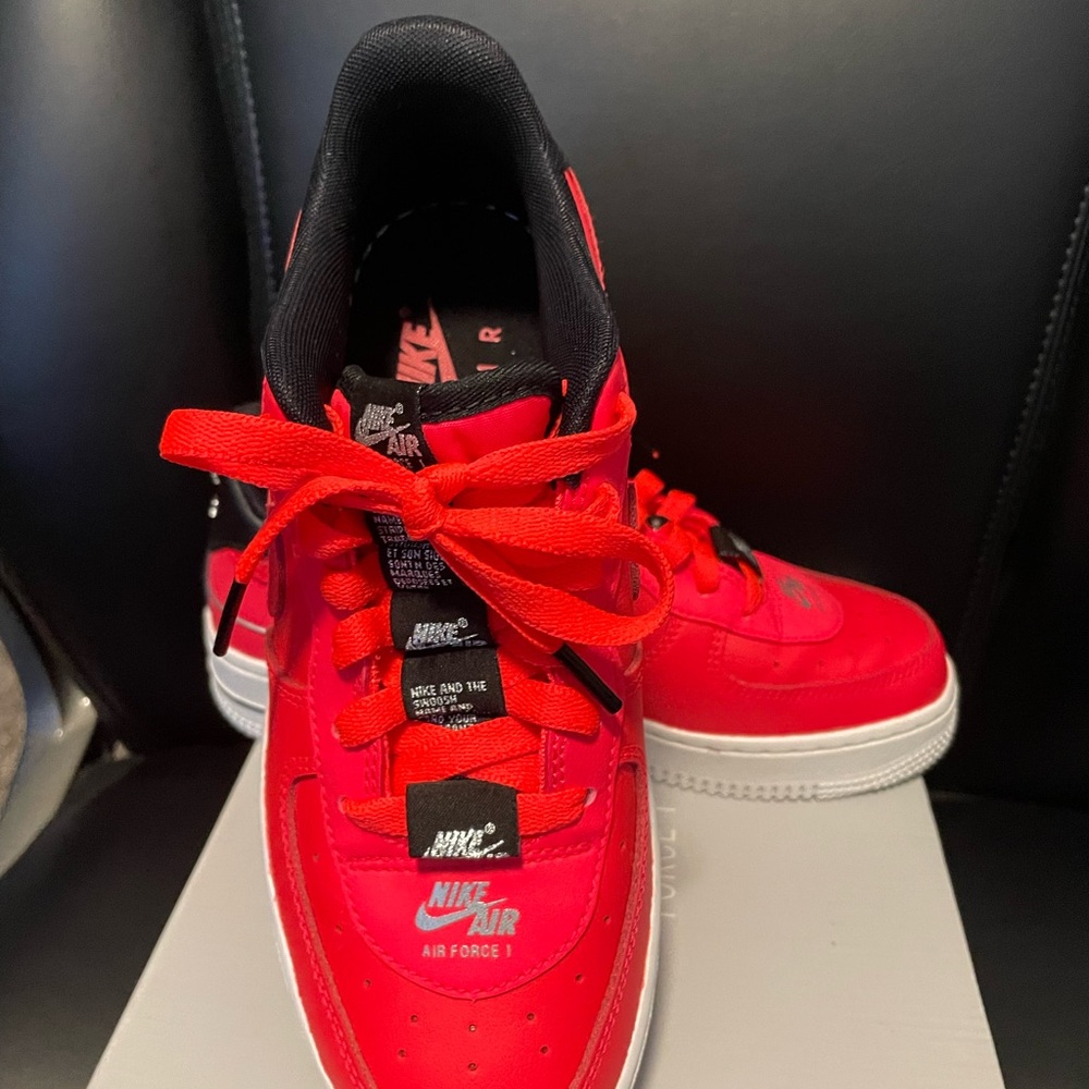 Nike Kids Air Force 1 Bright Red Sneakers